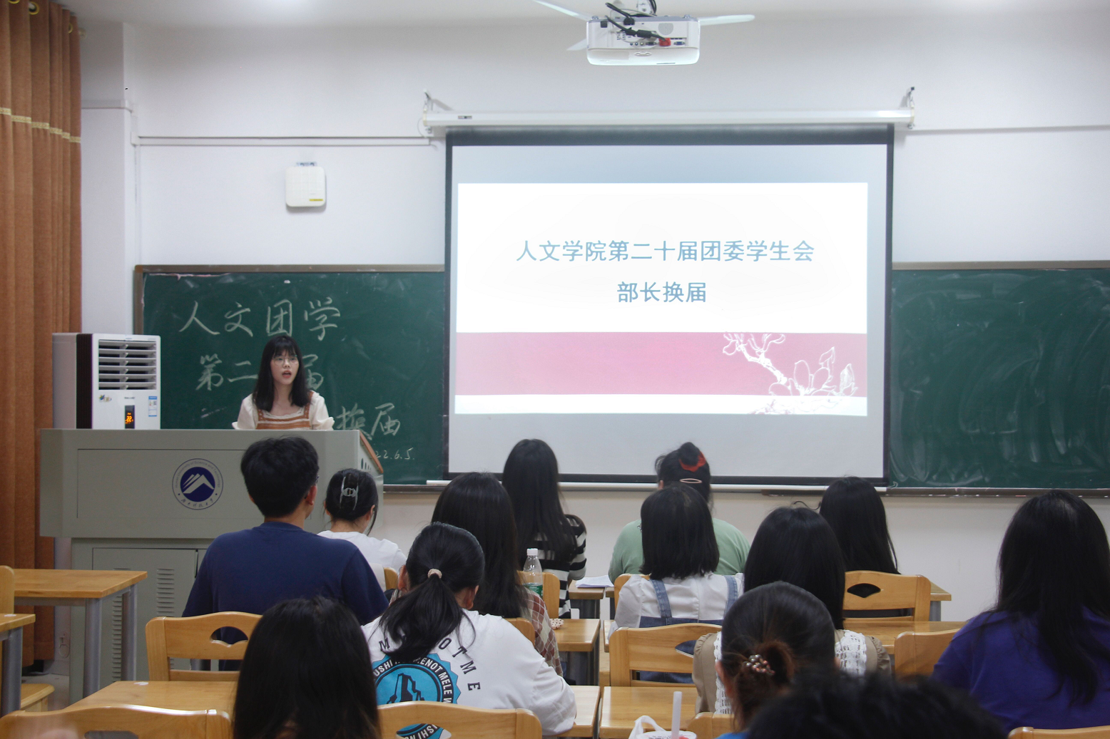 8cb6adfcd80748f3ba96c6c2a1be6722.png 8cb6adfcd80748f3ba96c6c2a1be6722.png